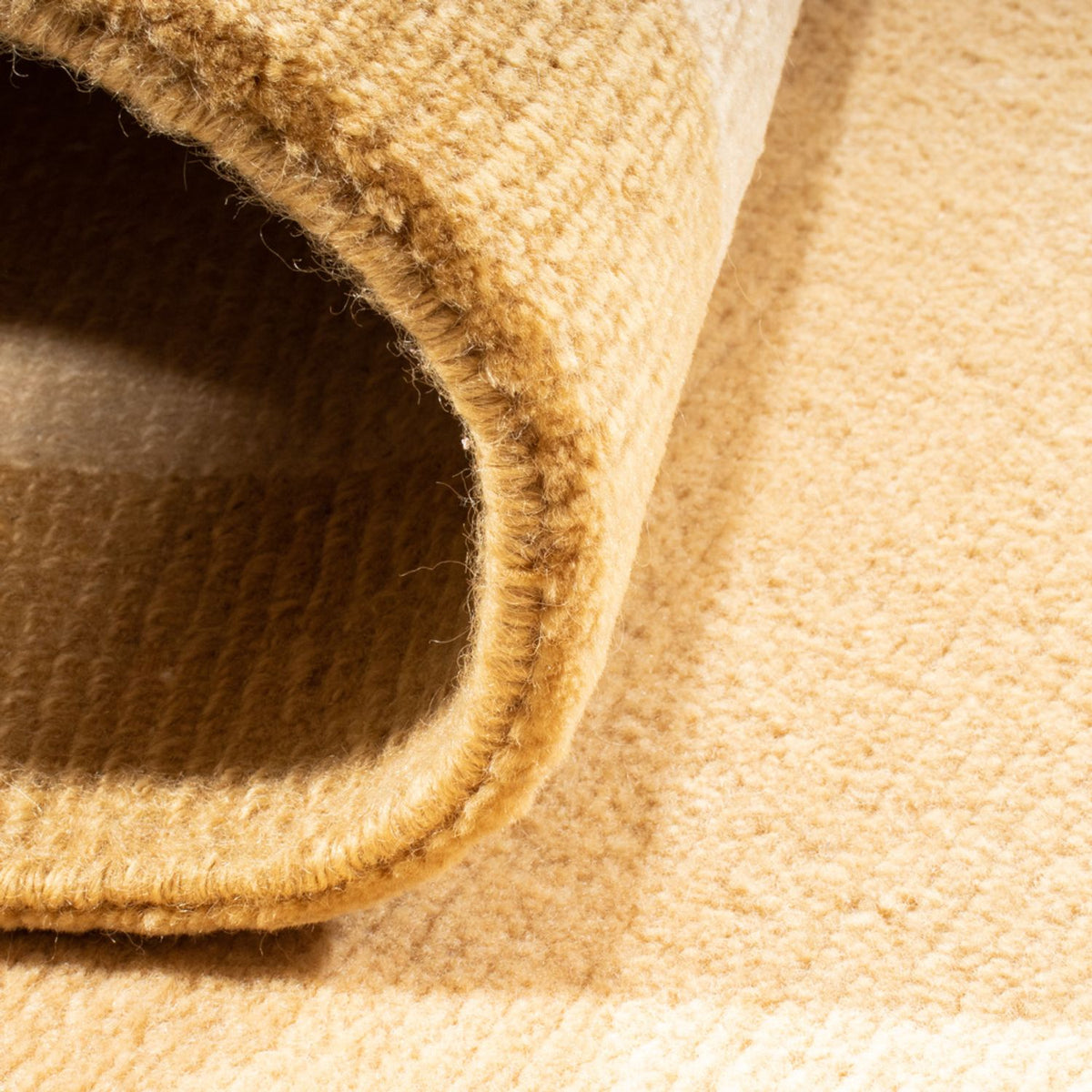 Nepal Teppich - Royal - 143 x 72 cm - beige