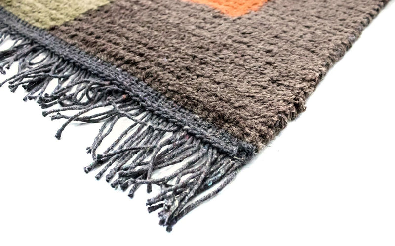 Nepal Teppich 140 x 70 cm - mehrfarbig