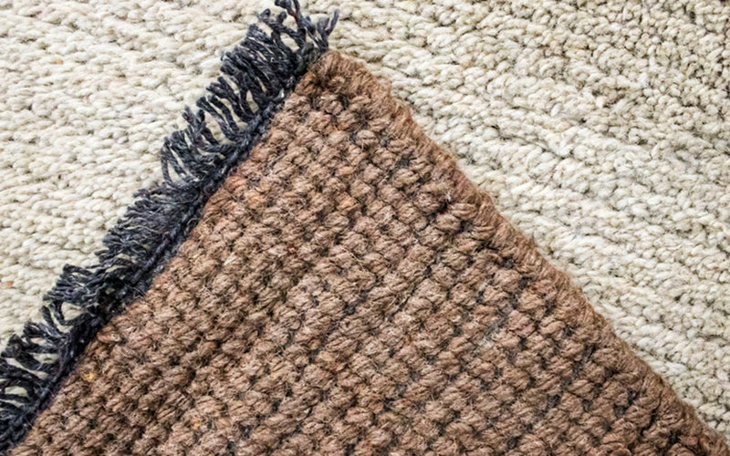 Nepal Teppich 140 x 70 cm - beige