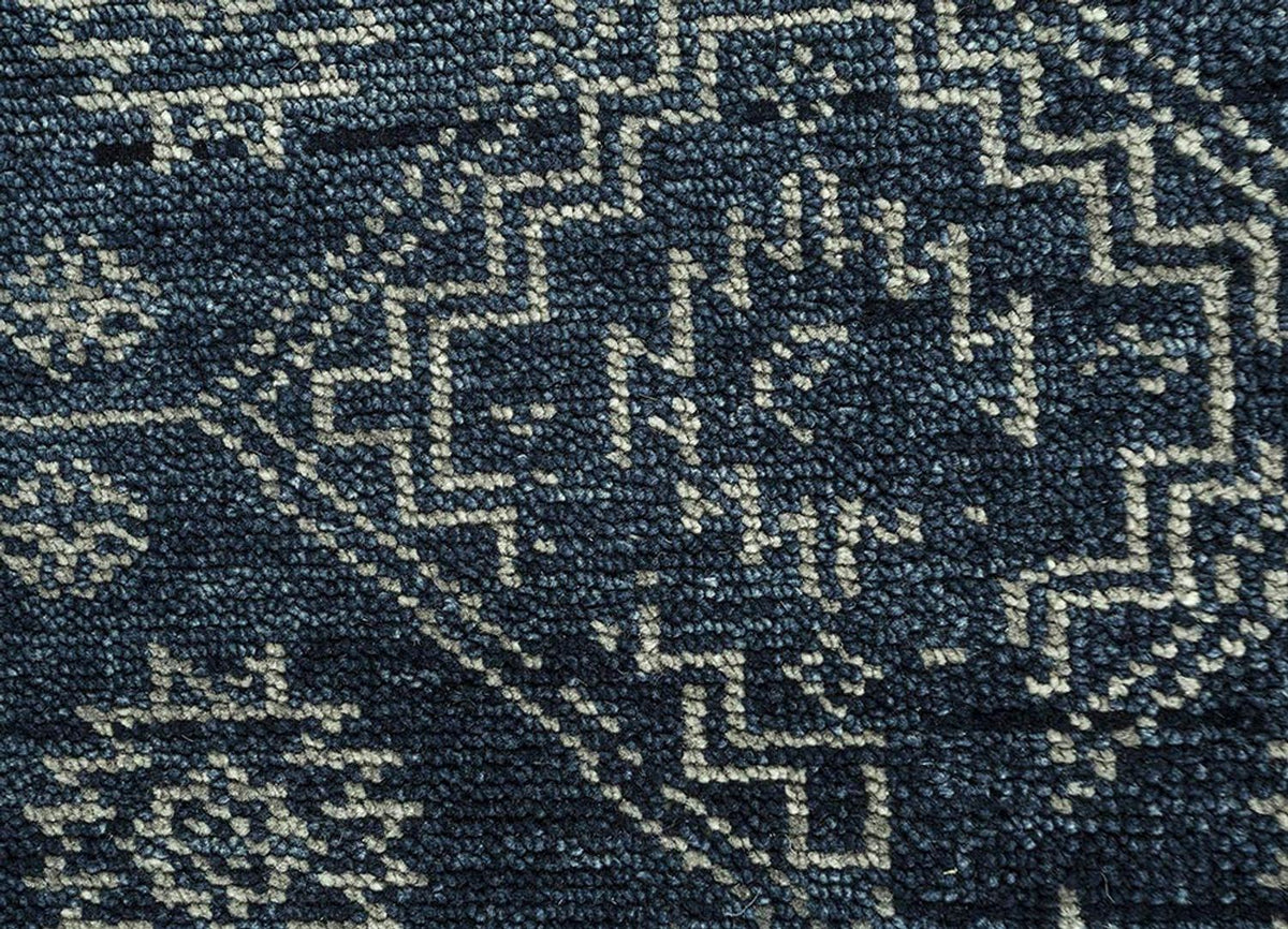 DP02-RUG1129294-300x200