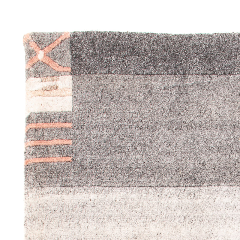 Nepal Teppich - 90 x 60 cm - hellgrau