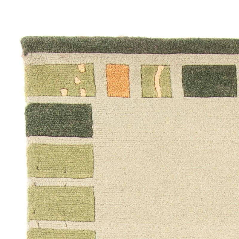 Nepal Teppich - 140 x 70 cm - olivgrün