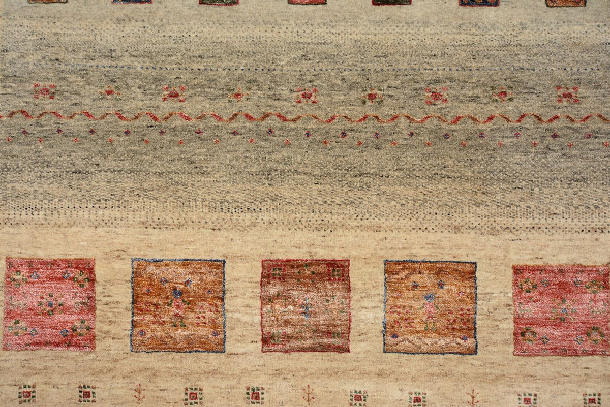 Gabbeh Teppich - Loribaft Indus - 244 x 172 cm - mehrfarbig