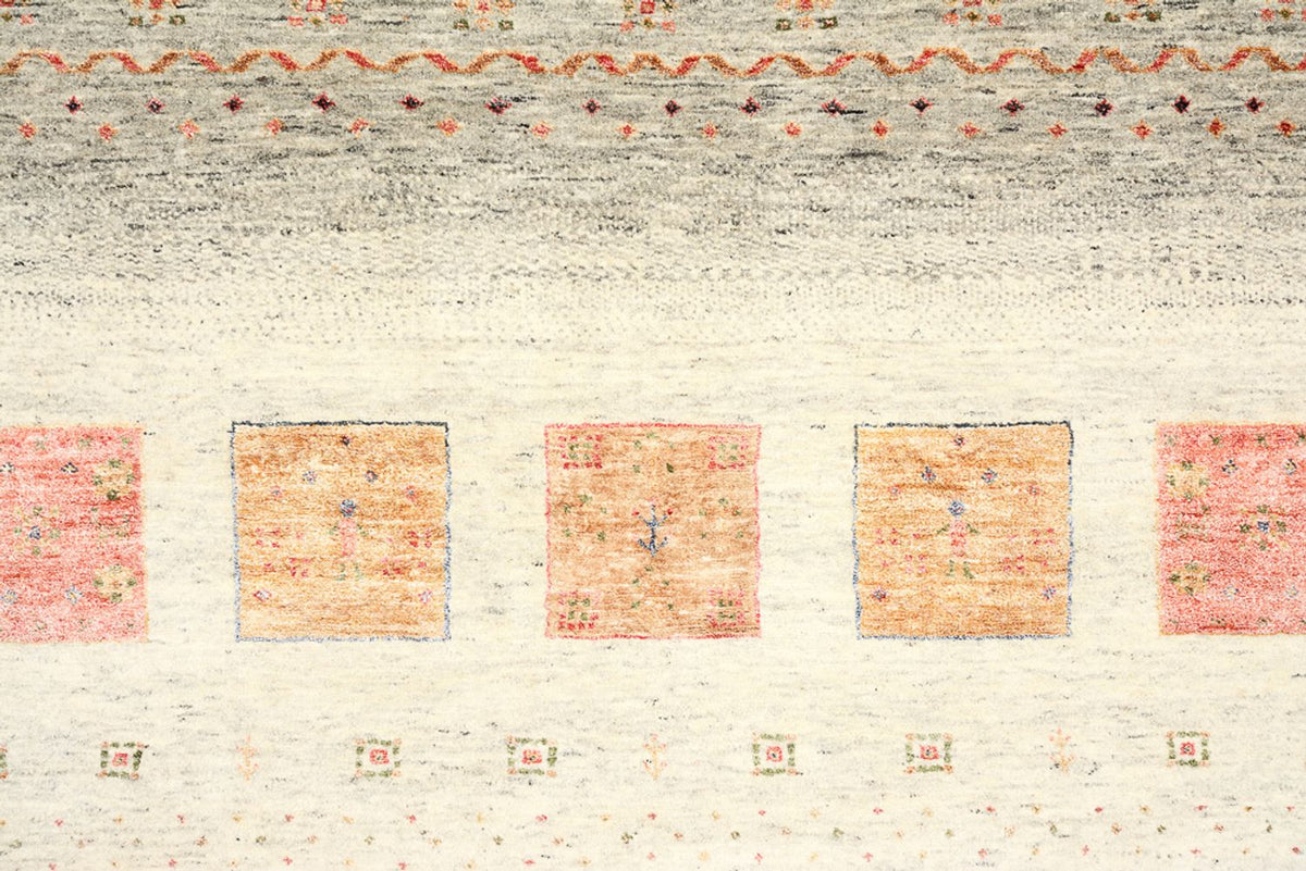 Gabbeh Teppich - Loribaft Indus - 302 x 206 cm - mehrfarbig