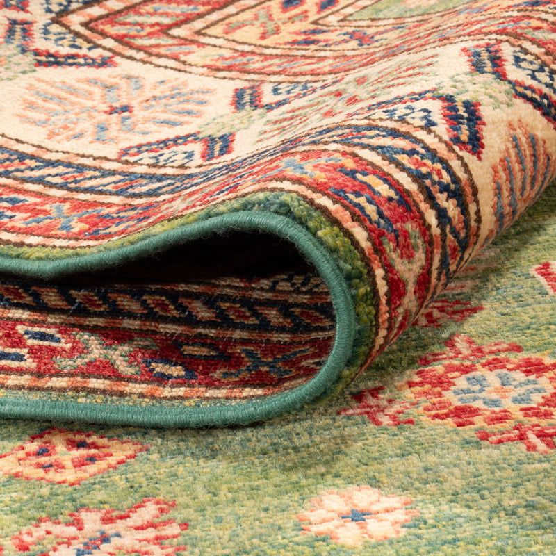 Ziegler Teppich - Kazak - 207 x 149 cm - hellgrün