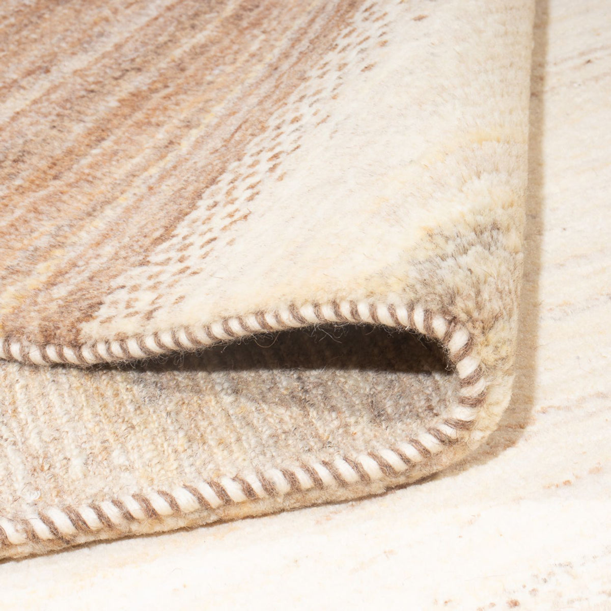 Gabbeh Teppich - Perser - 274 x 220 cm - mehrfarbig