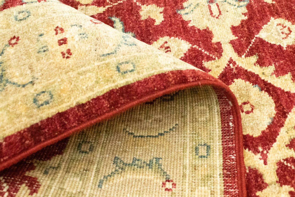 Ziegler Teppich 588 x 84 cm - rot