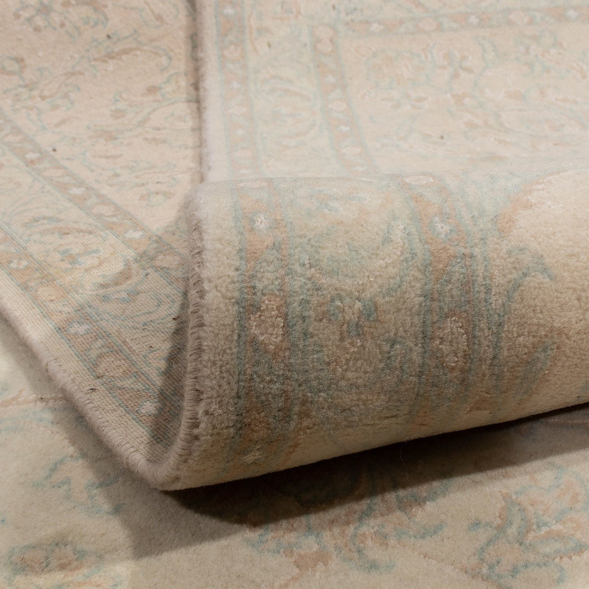 Perserteppich - Nain 338 x 252 cm