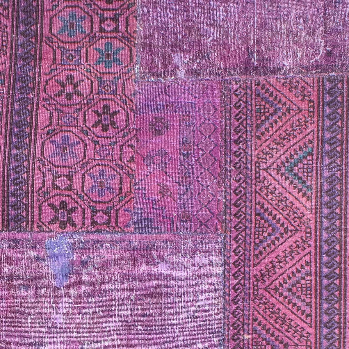Patchwork Teppich 307 x 240 cm