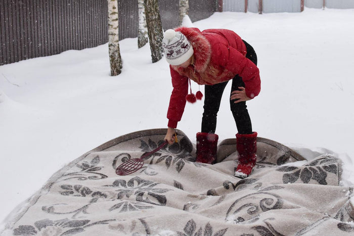 Teppichpflege im Winter: Effektive Strategien zur Schneeräumung