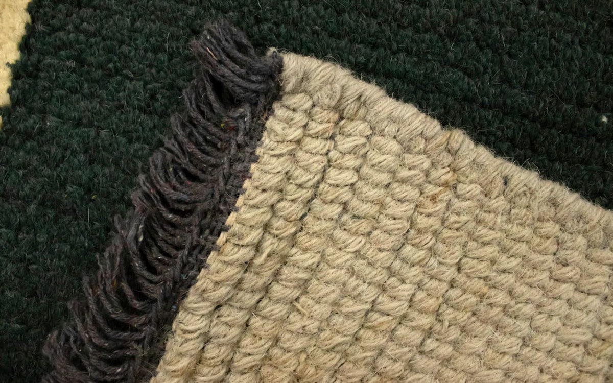 Nepal Teppich 140 x 70 cm - grün