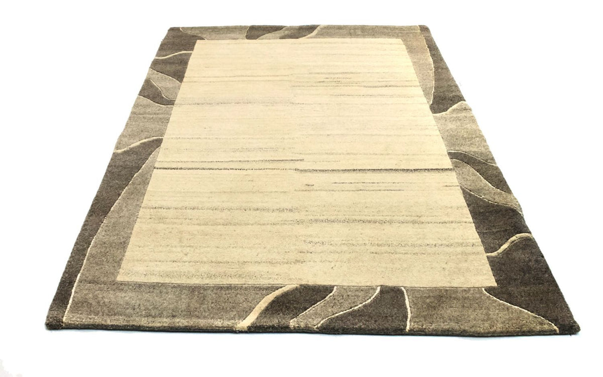 Nepal Teppich 198 x 144 cm Teppichbrücke