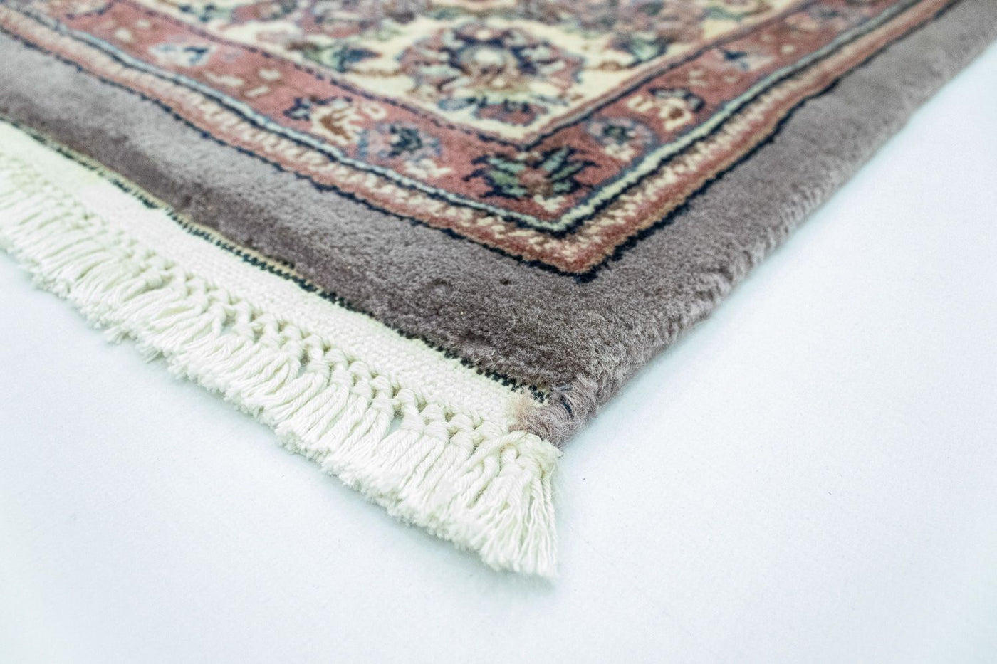 Tapis oriental 196x138cm