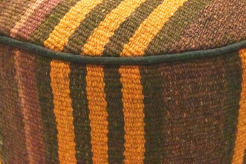 Sitzmöbel sonderform  - 50 x 40 cm - mehrfarbig