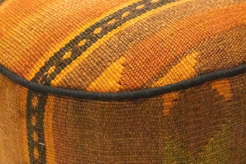 Sitzmöbel sonderform  - 42 x 36 cm - mehrfarbig