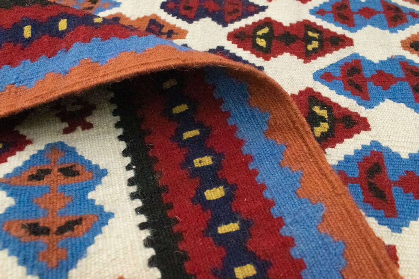 Kilim antico Tappeto 221x114cm