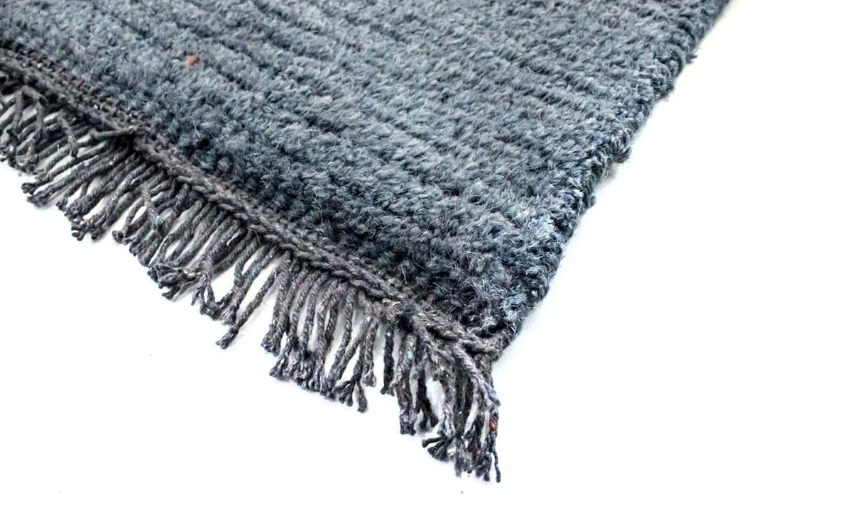 Nepal Teppich 140 x 70 cm - mehrfarbig