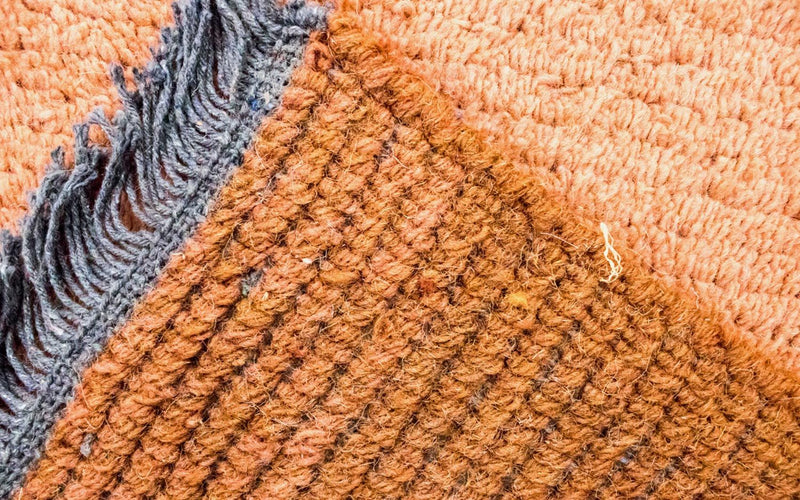 Nepal Teppich 140 x 70 cm - braun