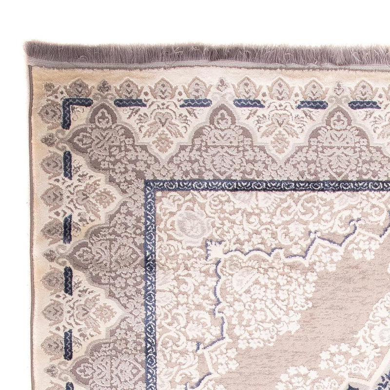 CR6334-225x150