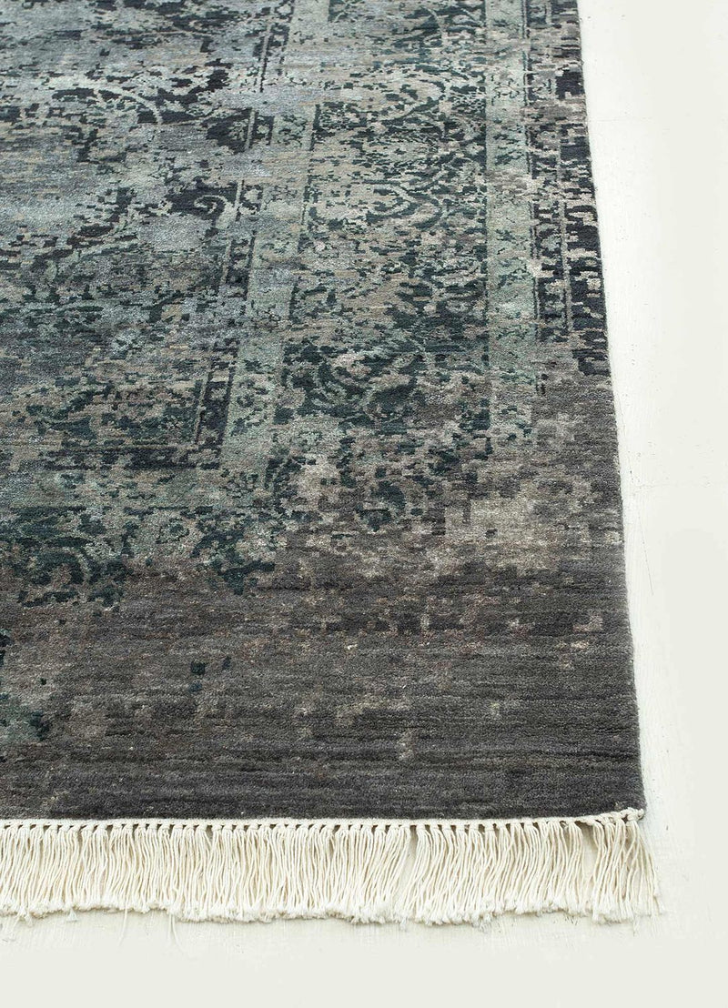 DP02-RUG1071028-300x200