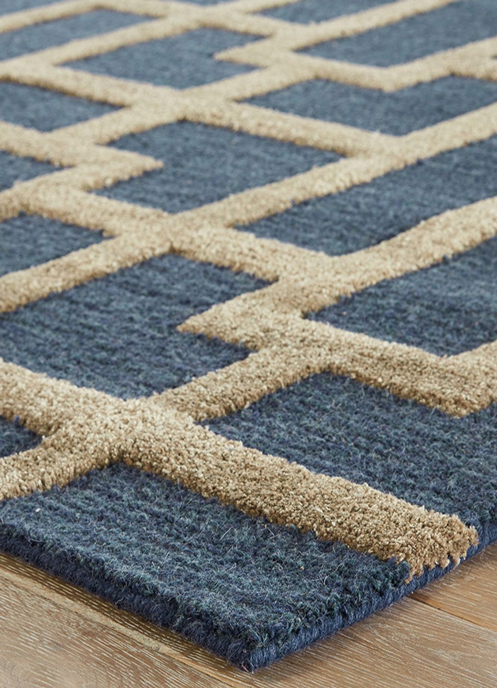 DP02-RUG1106856-180x120