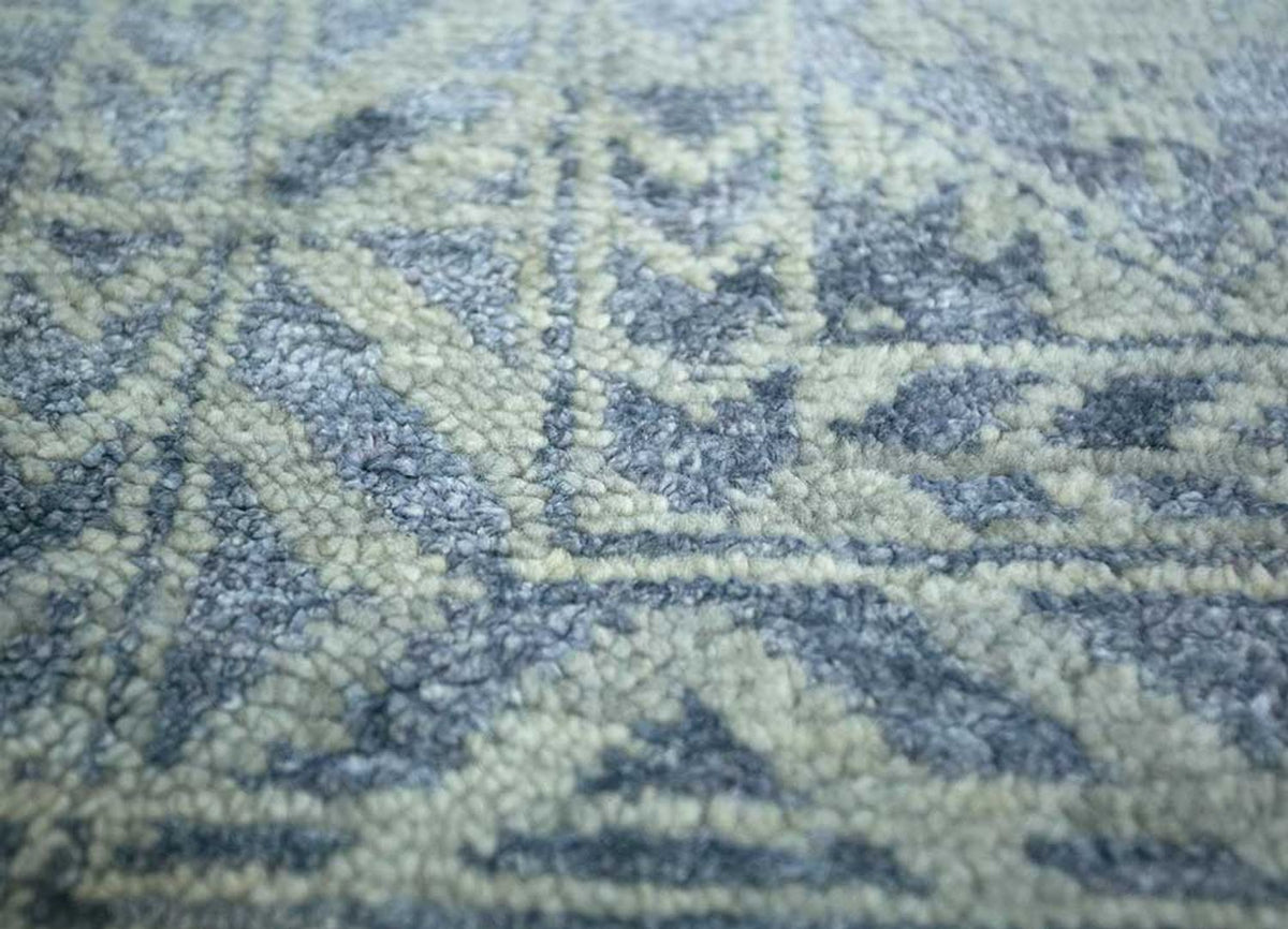 Wollteppich - 435 x 360 cm - hellblau