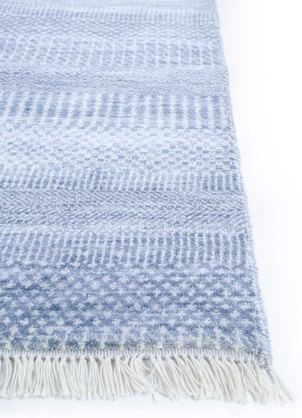 DP02-RUG1136705-375x270