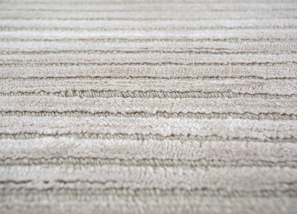 Wollteppich - 270 x 180 cm - hellgrau