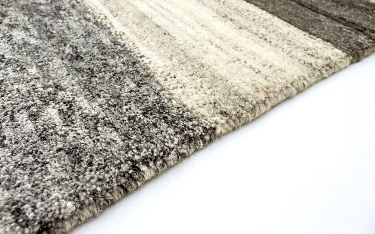 Nepal Teppich 183 x 125 cm