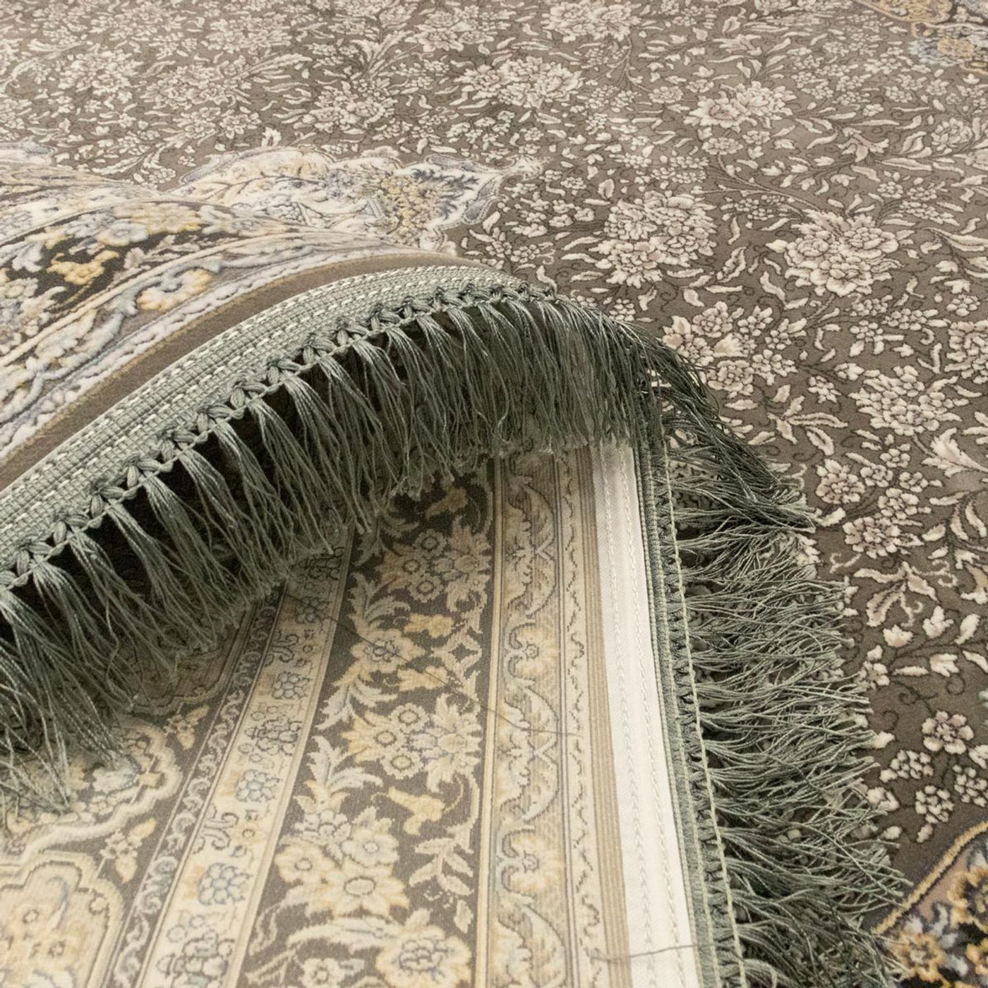 Tapis persan Shayan