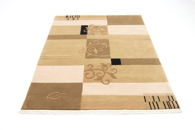 Nepal Teppich 183 x 130 cm
