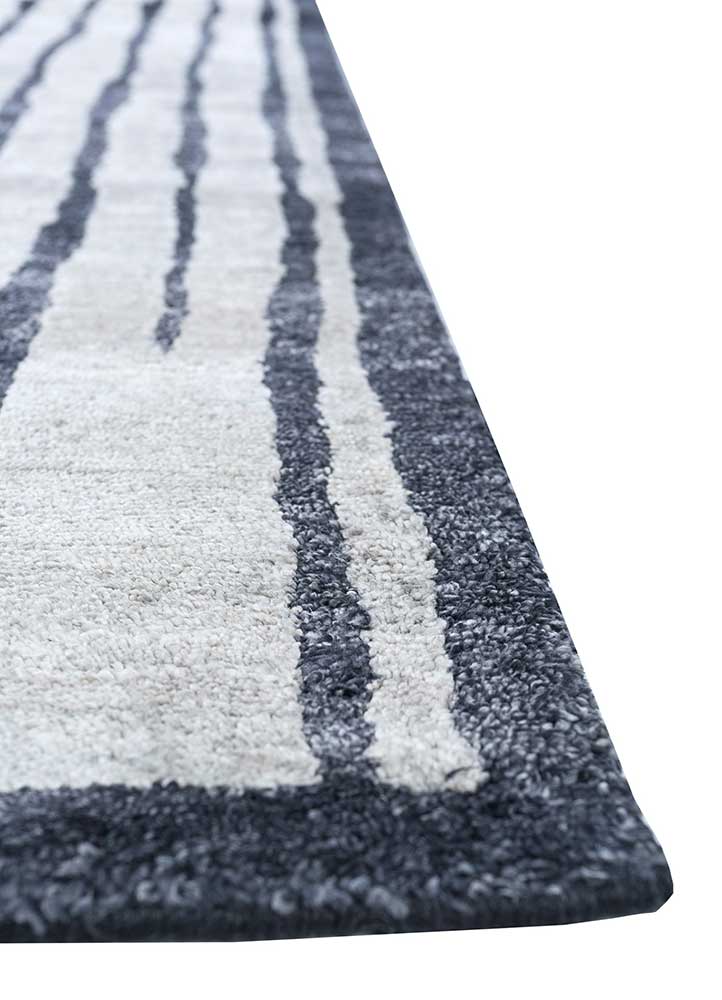 Viskose Teppich - 435 x 255 cm - hellgrau