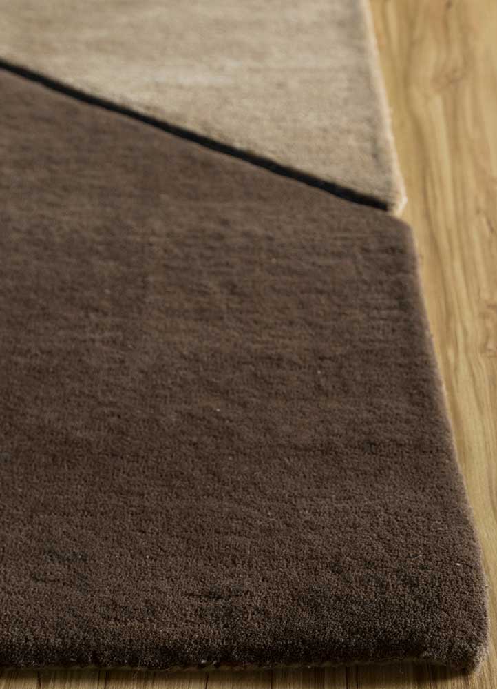 Wollteppich sonderform  - 240 x 170 cm - beige