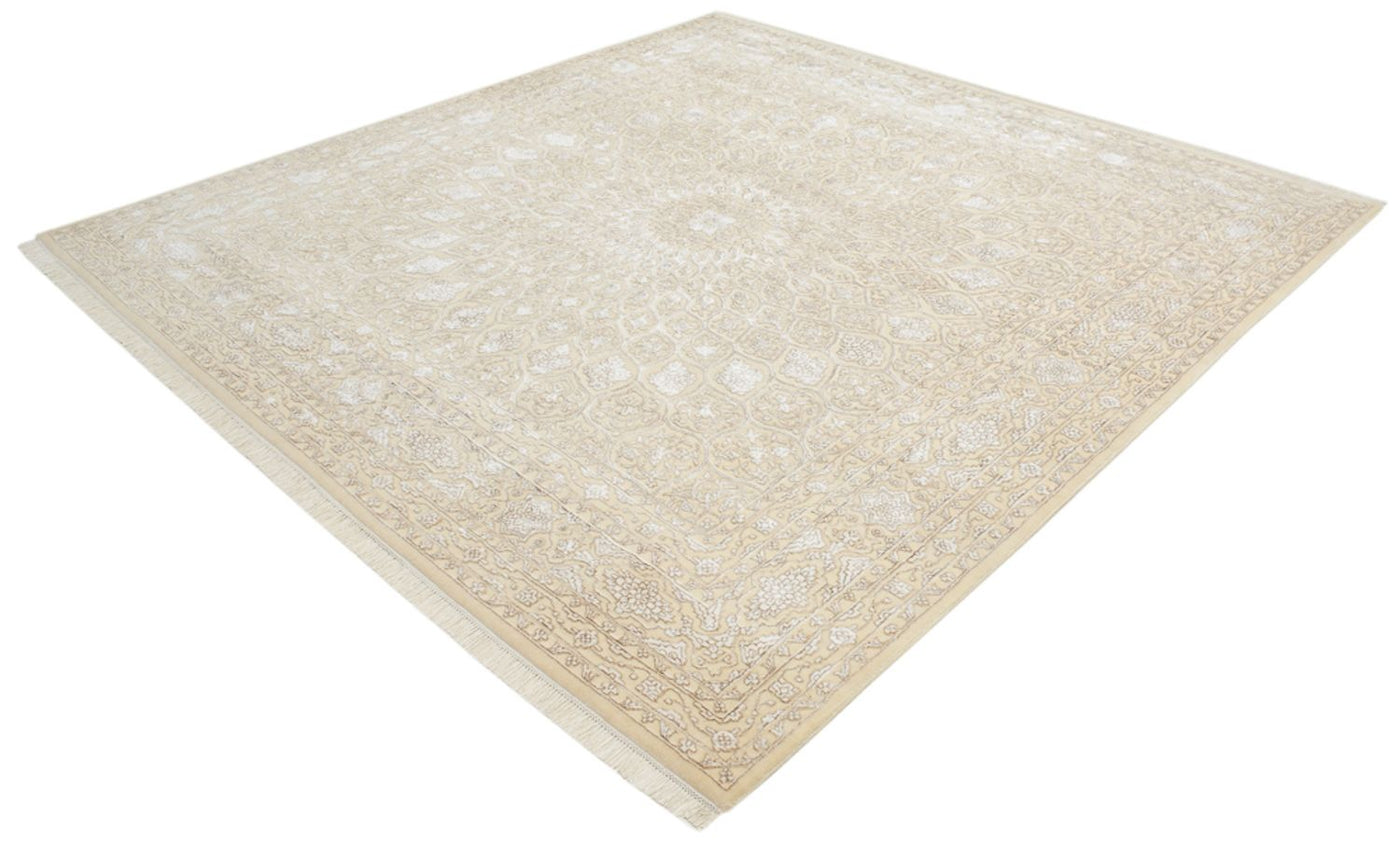 Tapis oriental 246x245cm