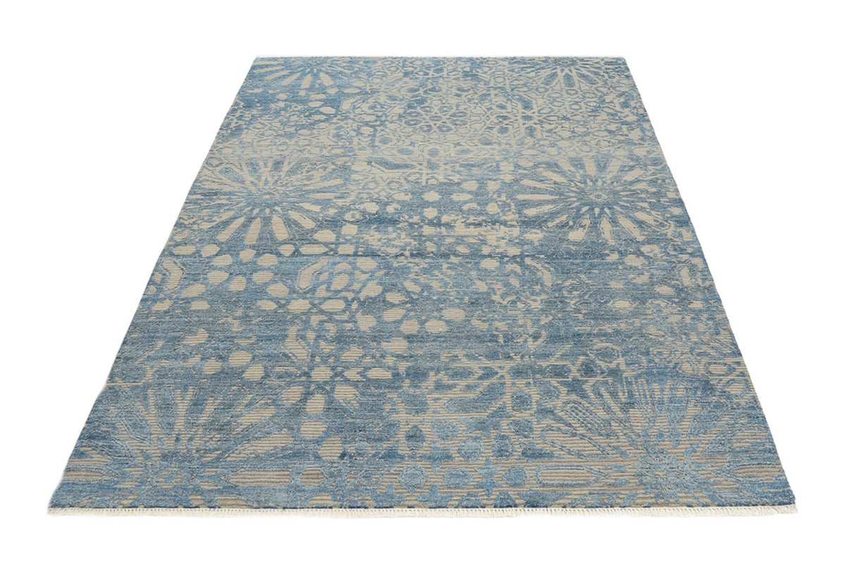 Designer Teppich - 240 x 173 cm - seeblau