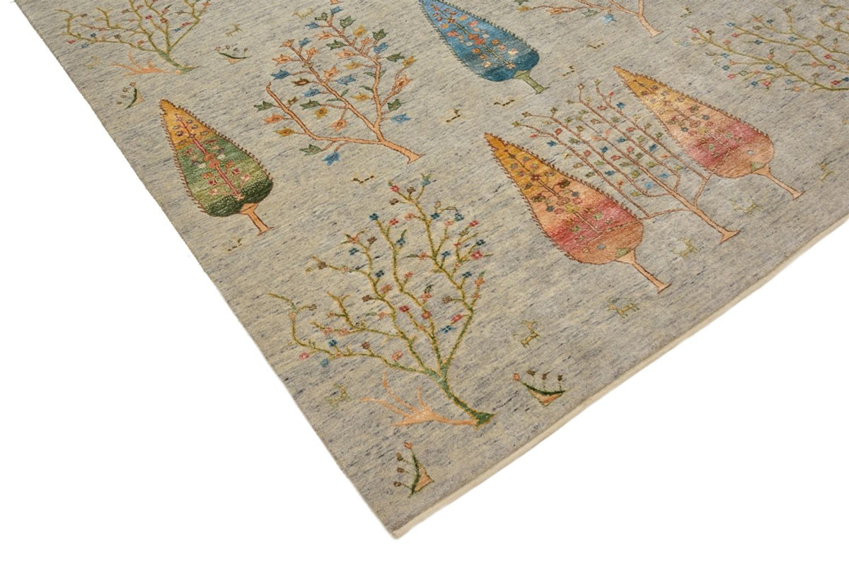 Gabbeh Teppich - Loribaft Indus - 241 x 173 cm - hellgrau