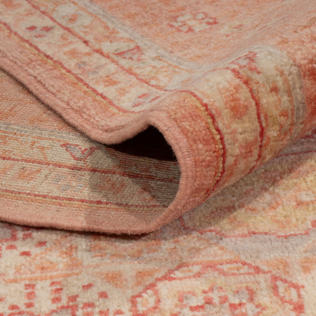 Ziegler Teppich - Ariana - 247 x 204 cm - hellrot