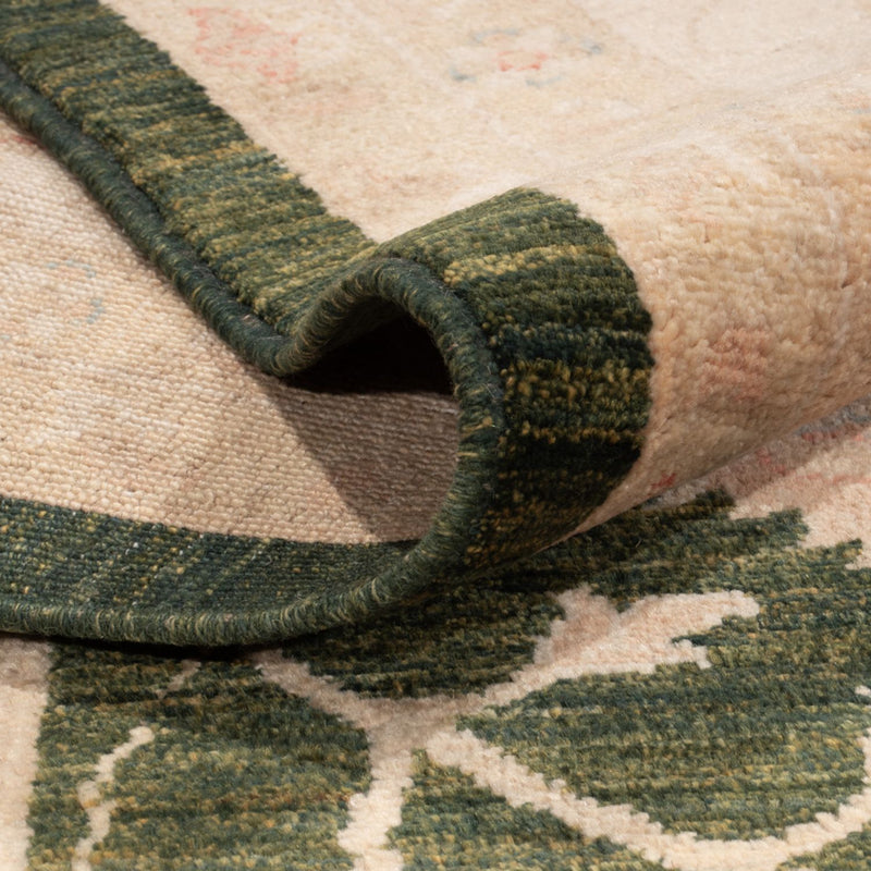 Ziegler Teppich - 440 x 308 cm - grün