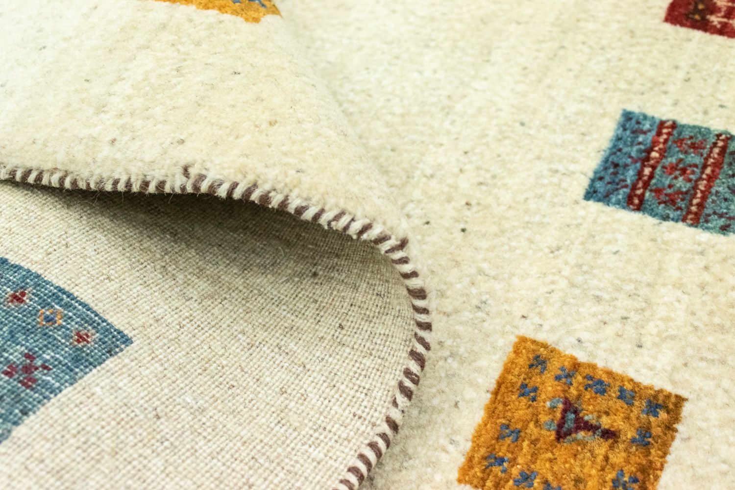 Gabbeh Teppich - Loribaft Perser 128 x 80 cm
