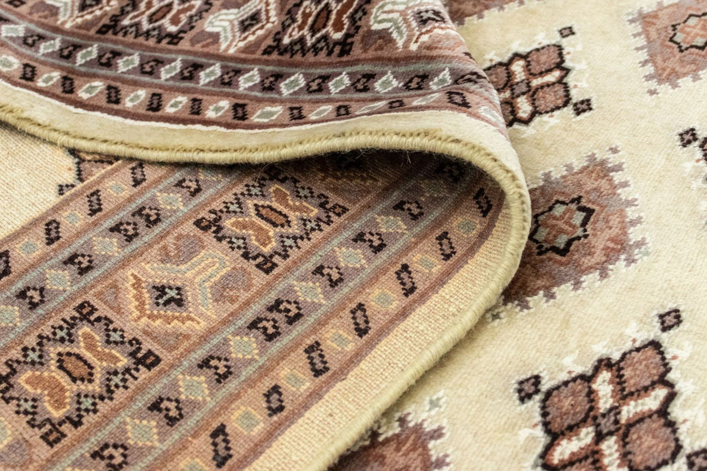 Tapis Pakistani 188x126cm - Tapis oriental