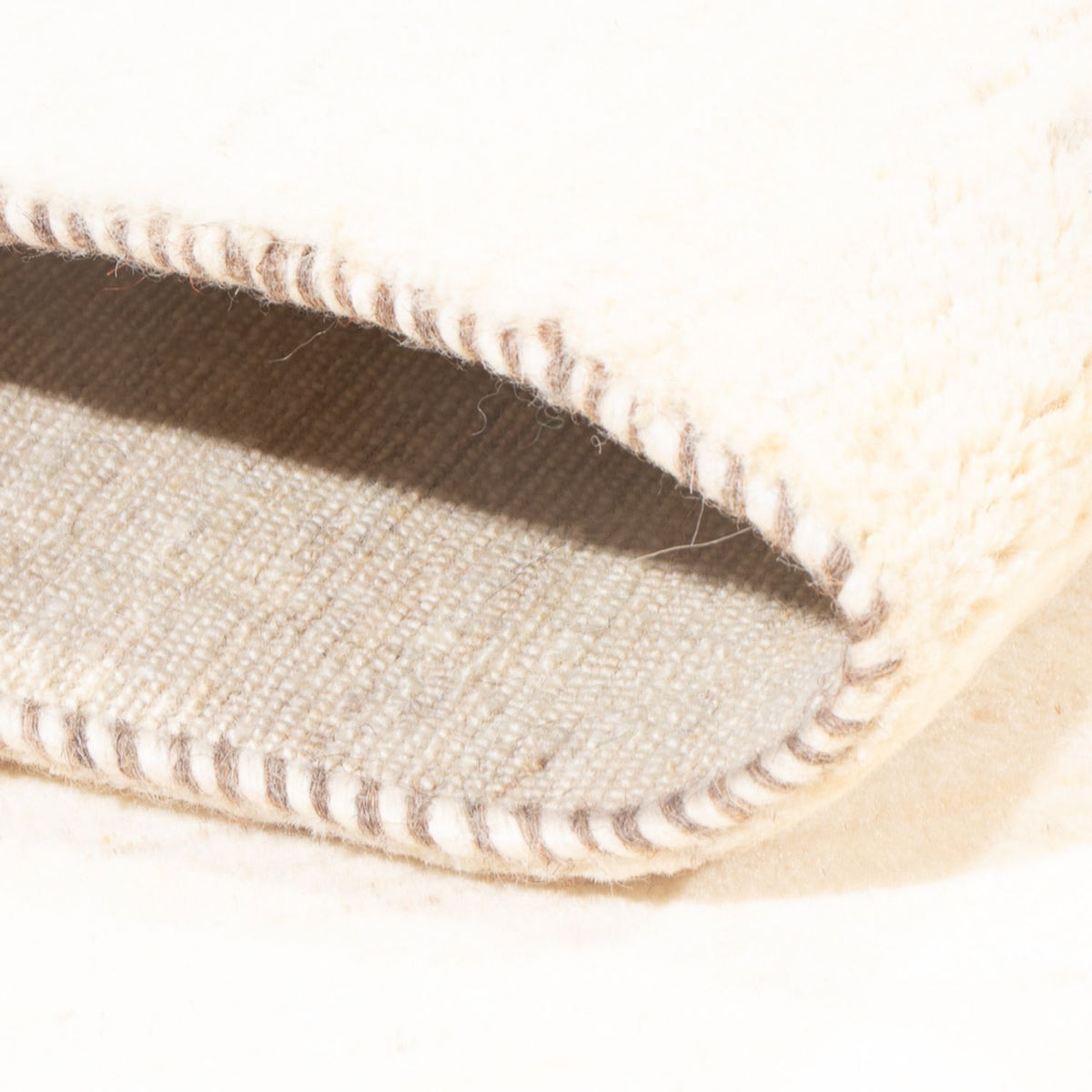 Gabbeh Teppich - Loribaft Perser - 198 x 147 cm - hellgrau