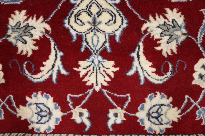 Perserteppich - Nain - 137 x 70 cm - rot