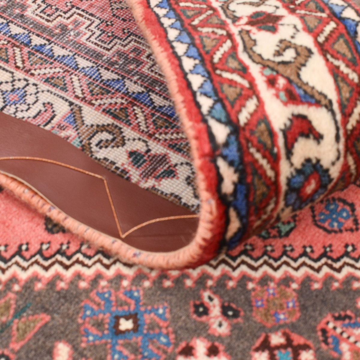 Perserteppich - Nomadic - 144 x 98 cm - hellrot