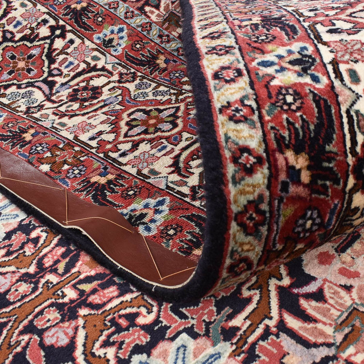 Perserteppich - Bidjar - 247 x 204 cm - dunkelrot