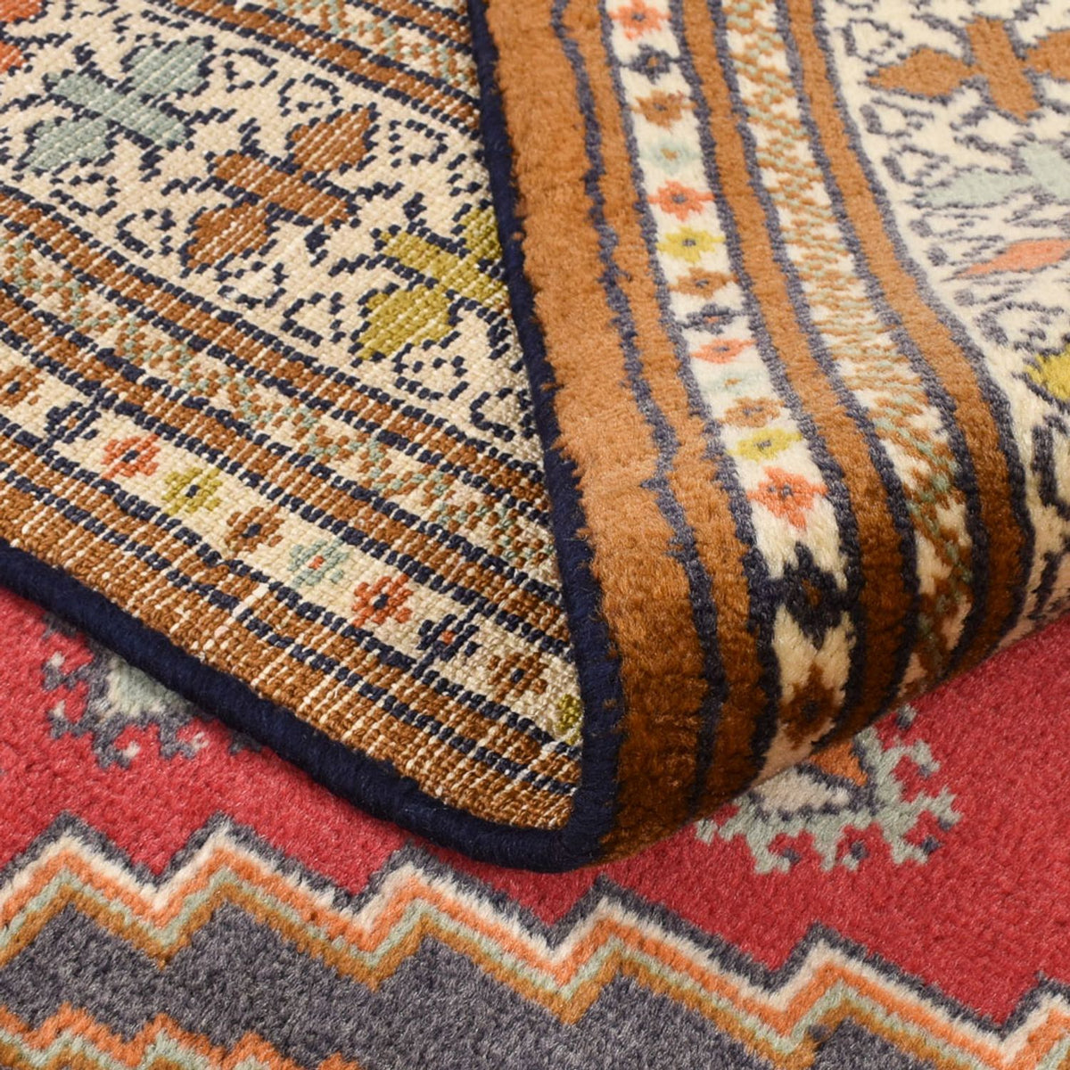 Perserteppich - Nomadic - 174 x 135 cm - mehrfarbig