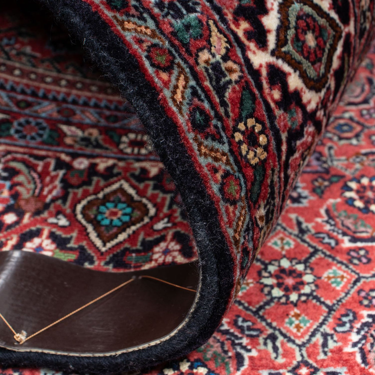 Tapis persan - Bidjar - 204 x 131 cm - rouge clair