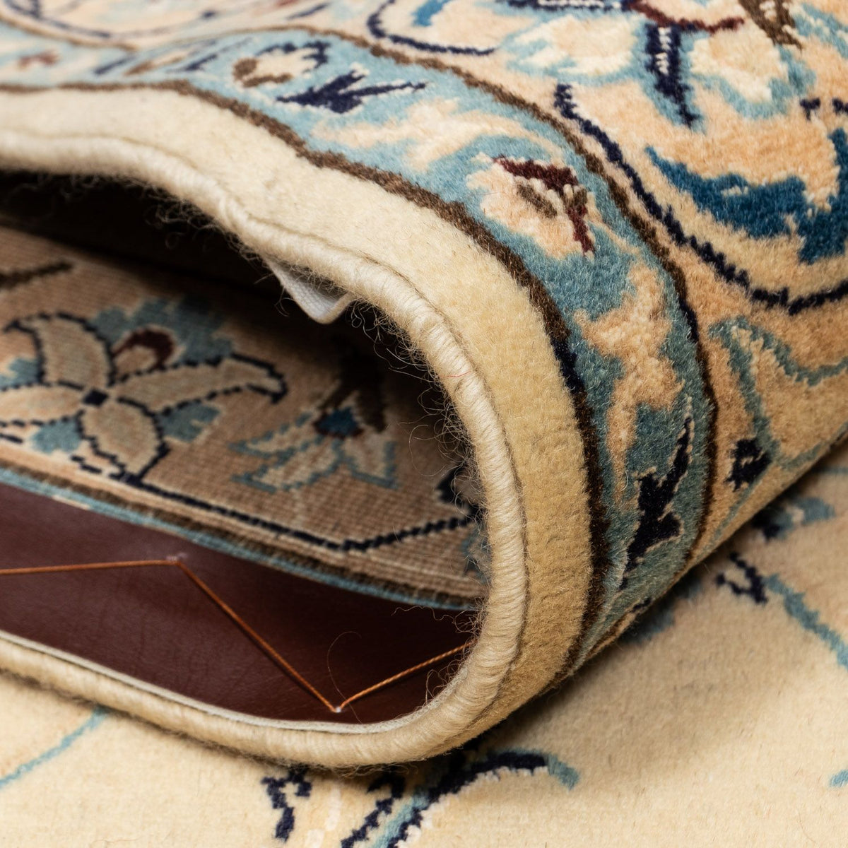 Perserteppich - Nain - Royal 352 x 243 cm - hellbraun