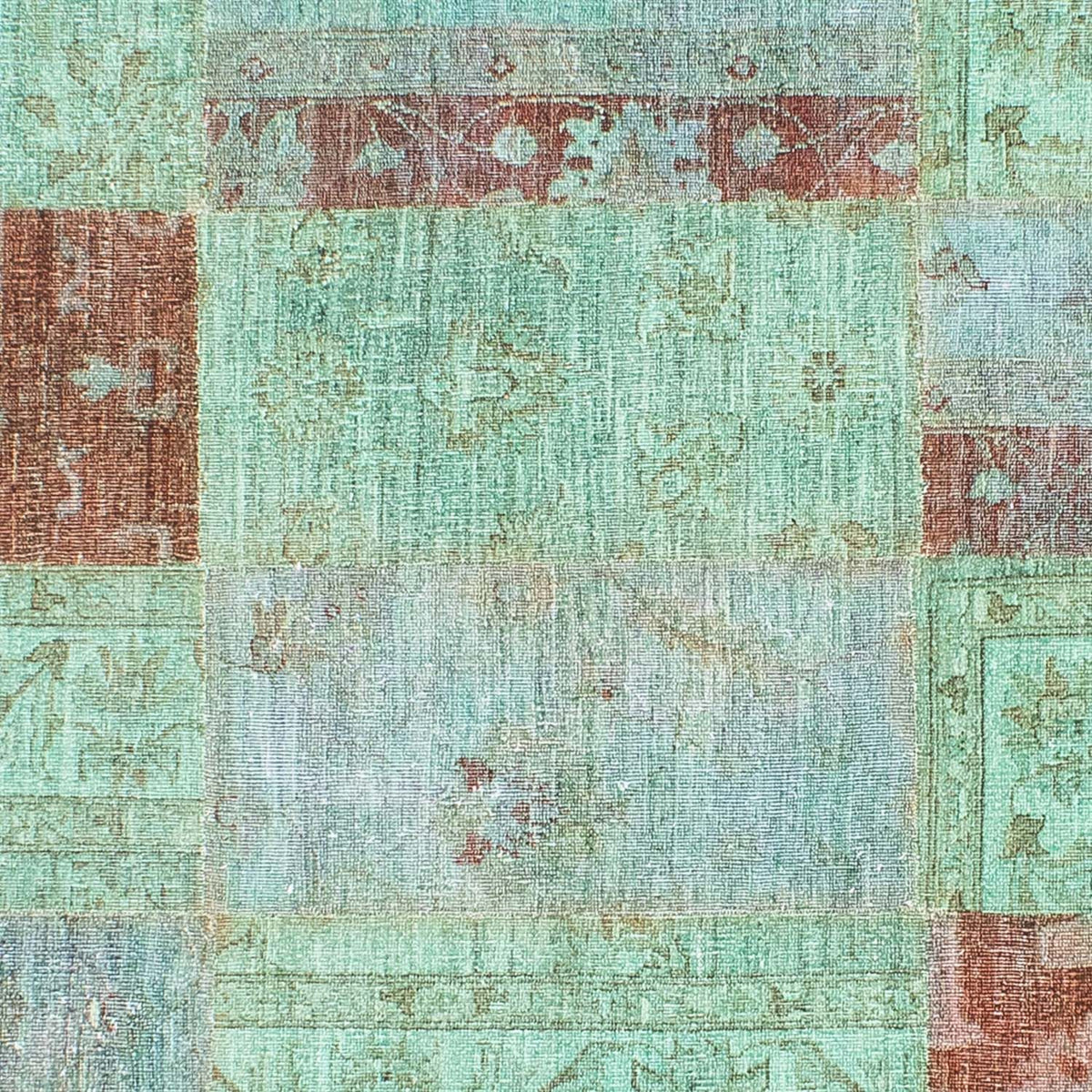 Patchwork Teppich 270 x 182 cm