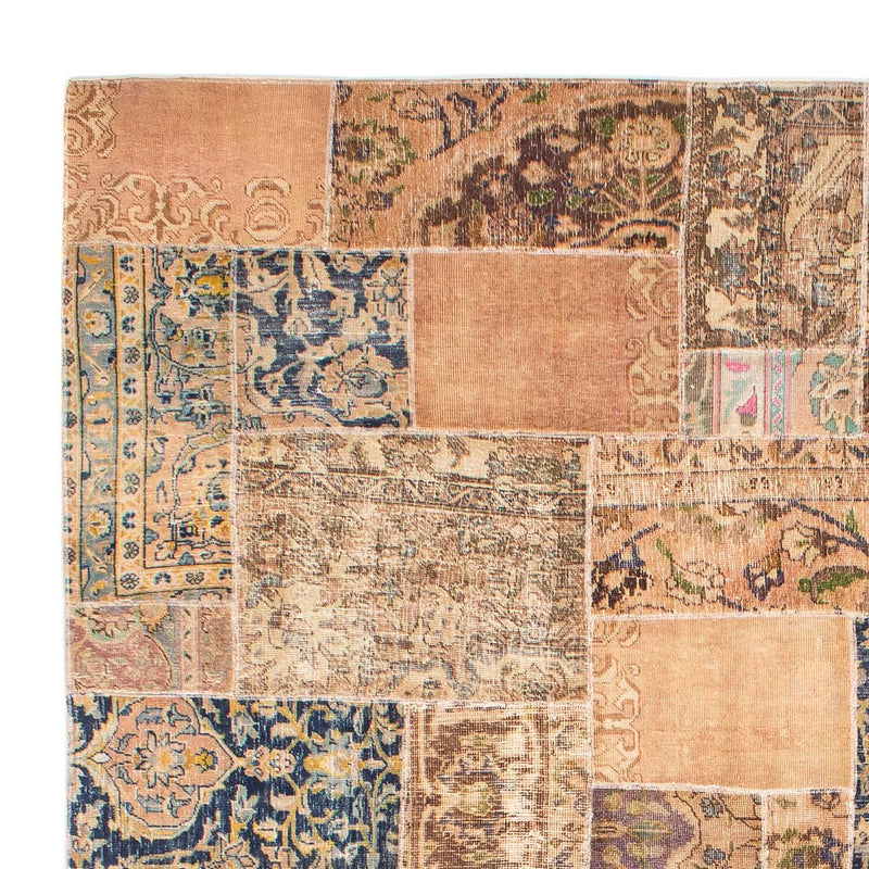 Patchwork Teppich 304 x 242 cm